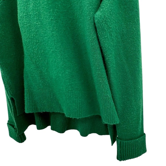 J. Crew Side Slit Supersoft Turtleneck Sweater Solid Green Style H4131 | Large - Picture 6 of 10
